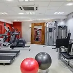 Hilton Garden West Отель 4*
