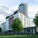 Hilton Garden West Отель 4*
