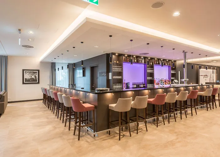 Szálloda Hilton Garden West 4*