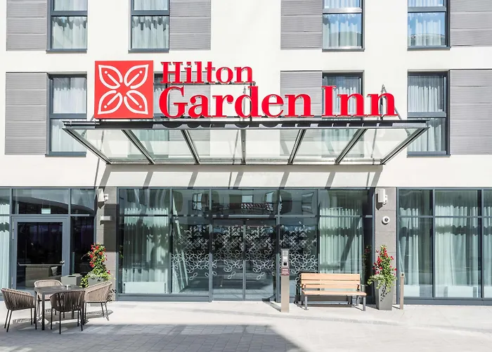 Hilton Garden West Szálloda