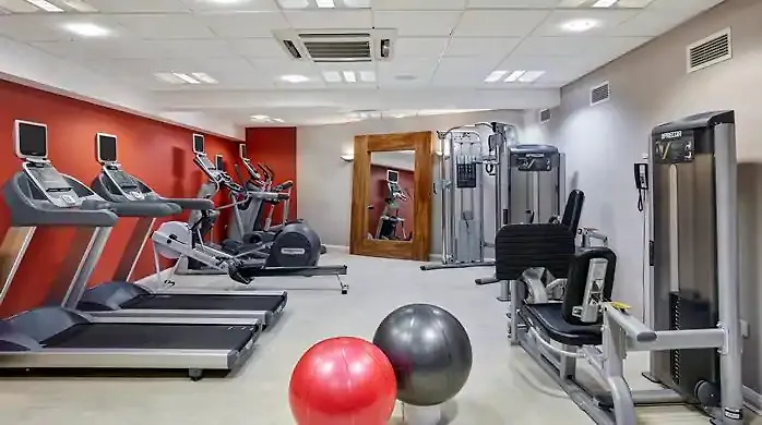 Hilton Garden West Szálloda 4*