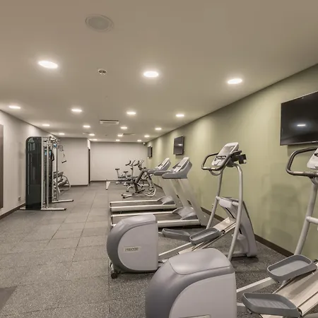 Hilton Garden West
