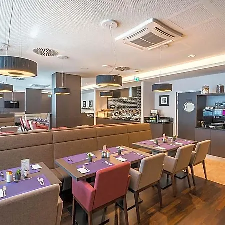 Otel Hilton Garden West 4*