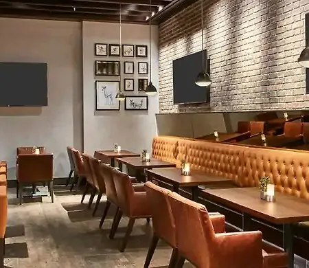 Hilton Garden West