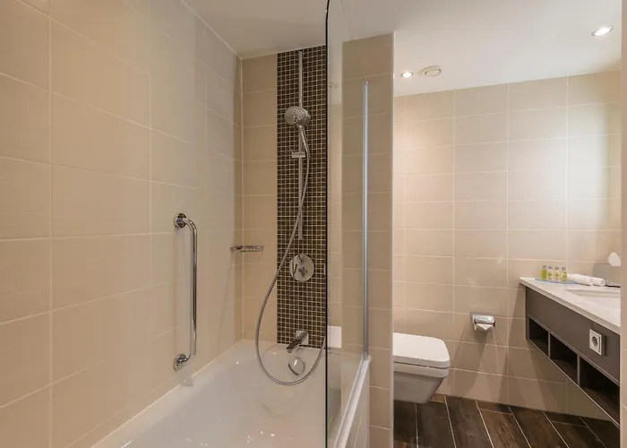 فندق Hilton Garden West