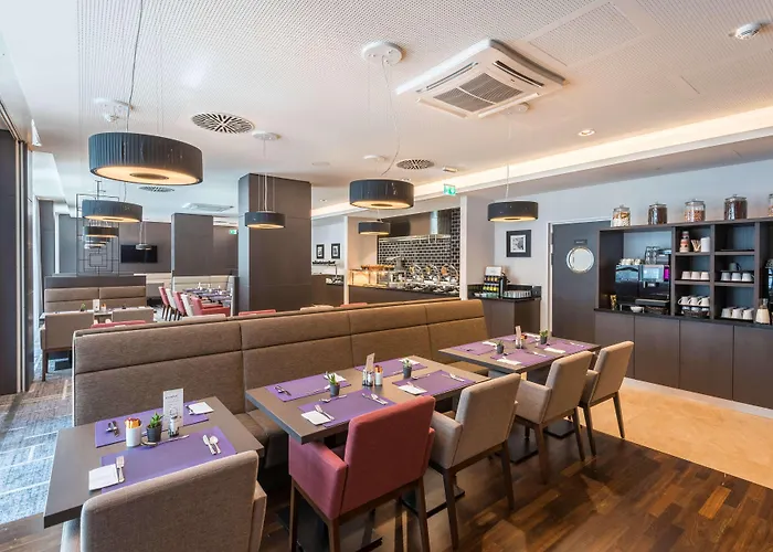 Hilton Garden West 4* מינכן
