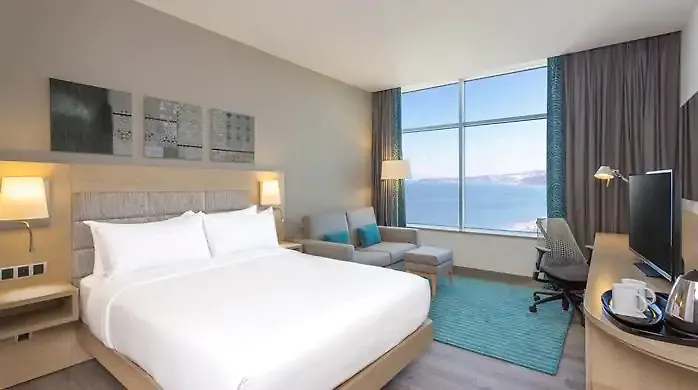 Hilton Garden West 4* מינכן